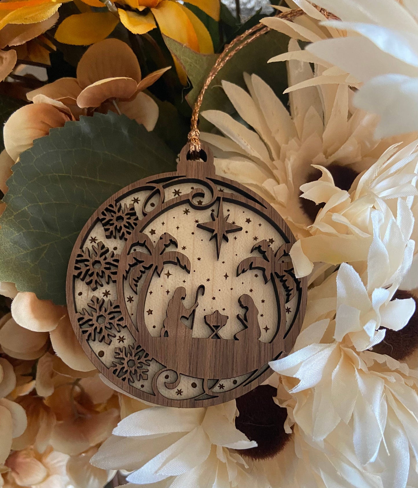Chickadee Creations - Nativity Ornament