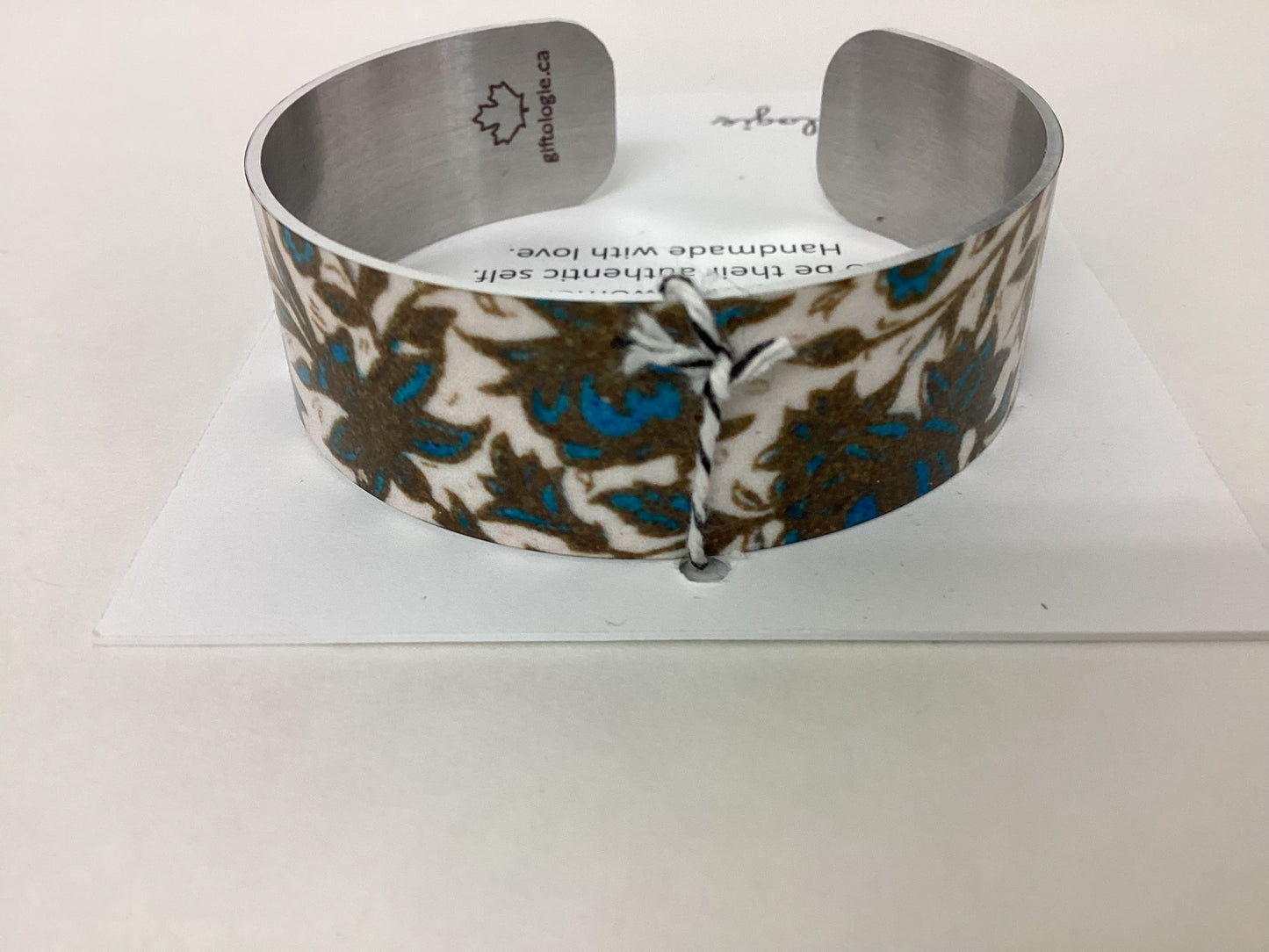 Giftologie - Cuffs variety