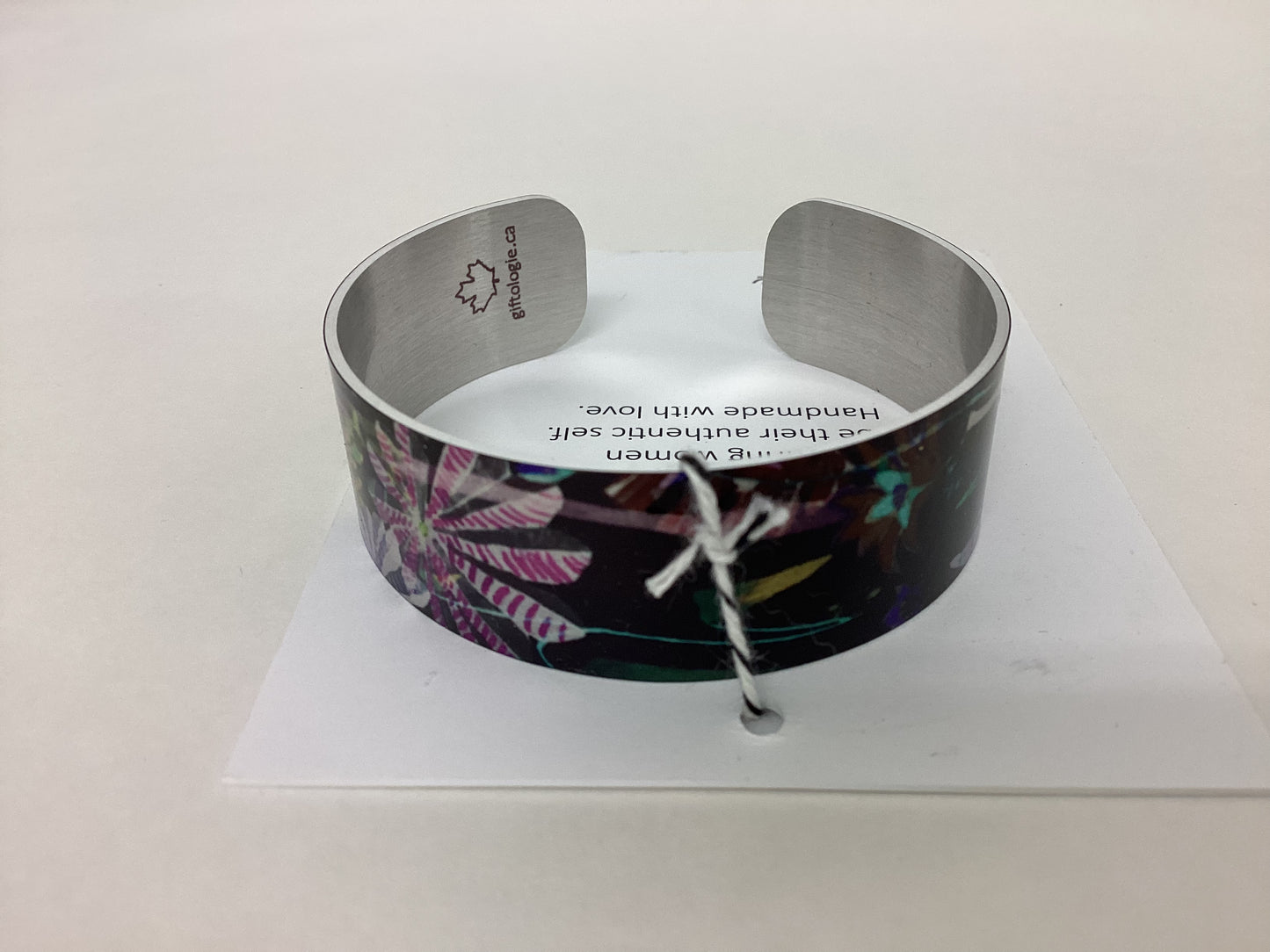 Giftologie - Cuffs variety
