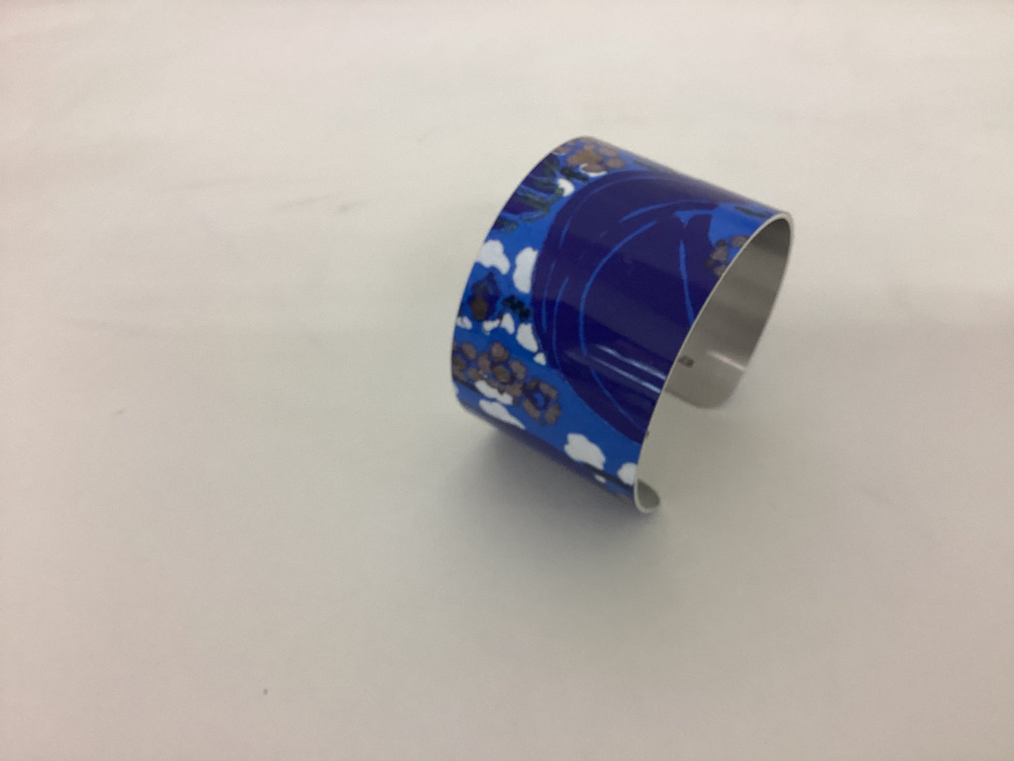 Giftologie- Large cuffs