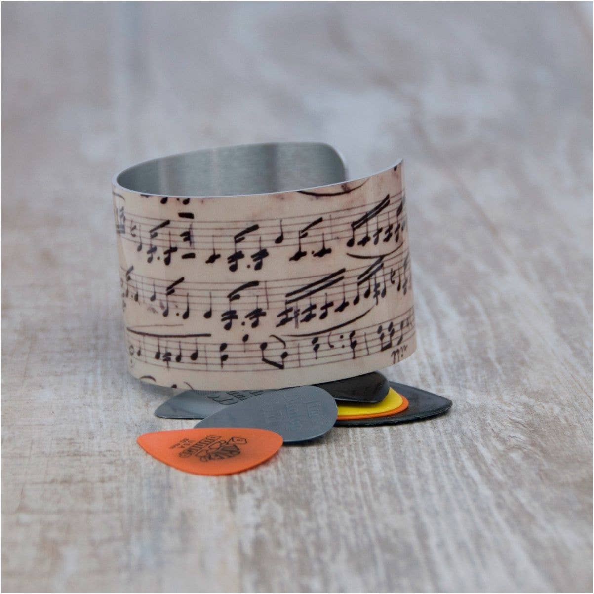 Giftologie - Sheet Music Statement Cuff