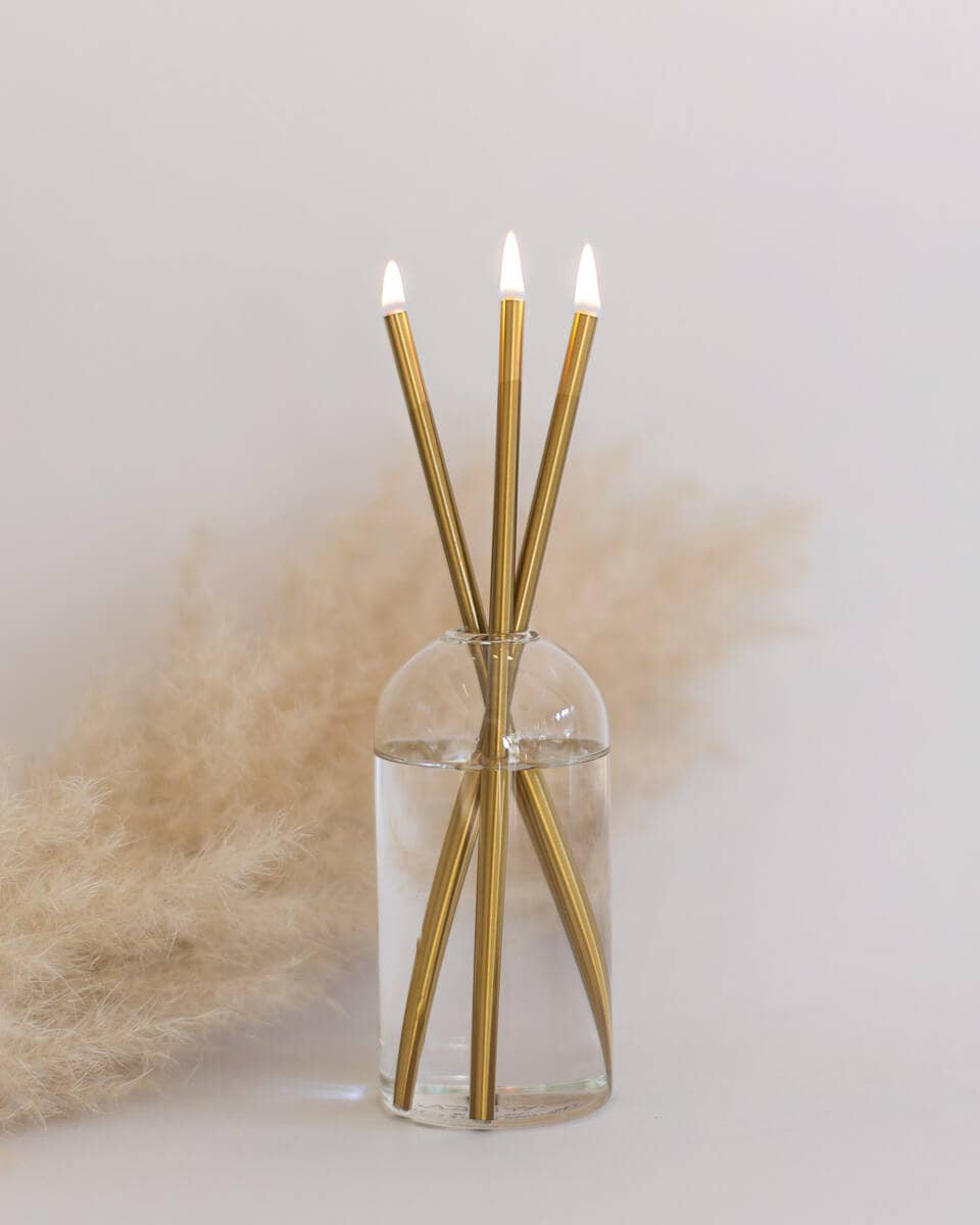 Everlasting Candle - WYLIE CLEAR Vase