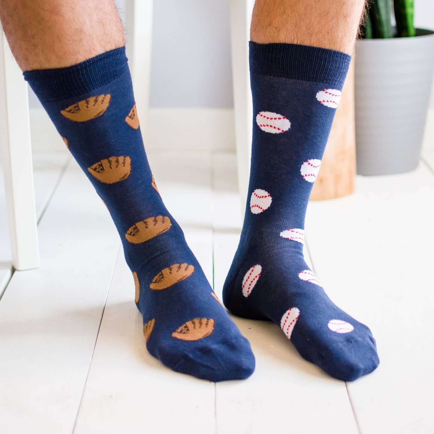 Friday Sock Co. - Men's Baseball Glove & Baseball Socks: Men's 7 - 12