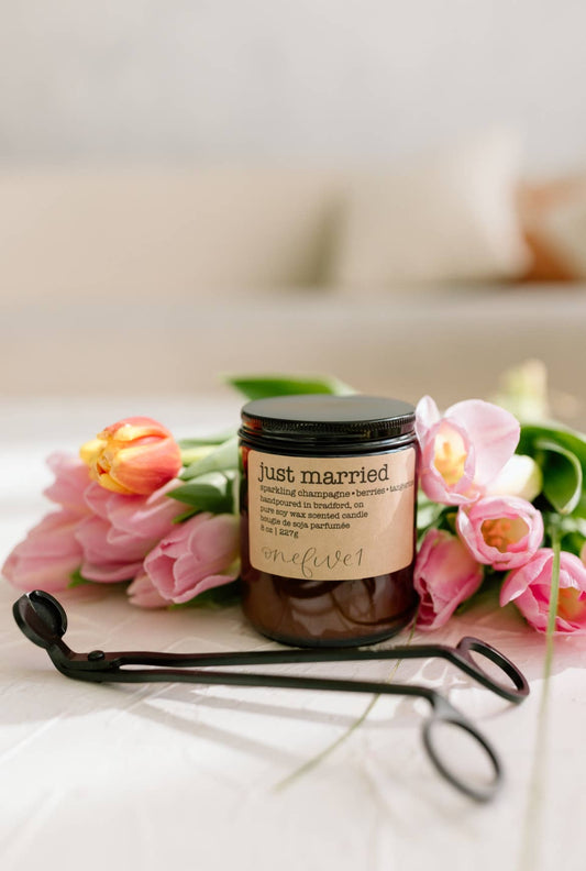 onefive1 - Just married- soy wax candle MILESTONE MOMENTS