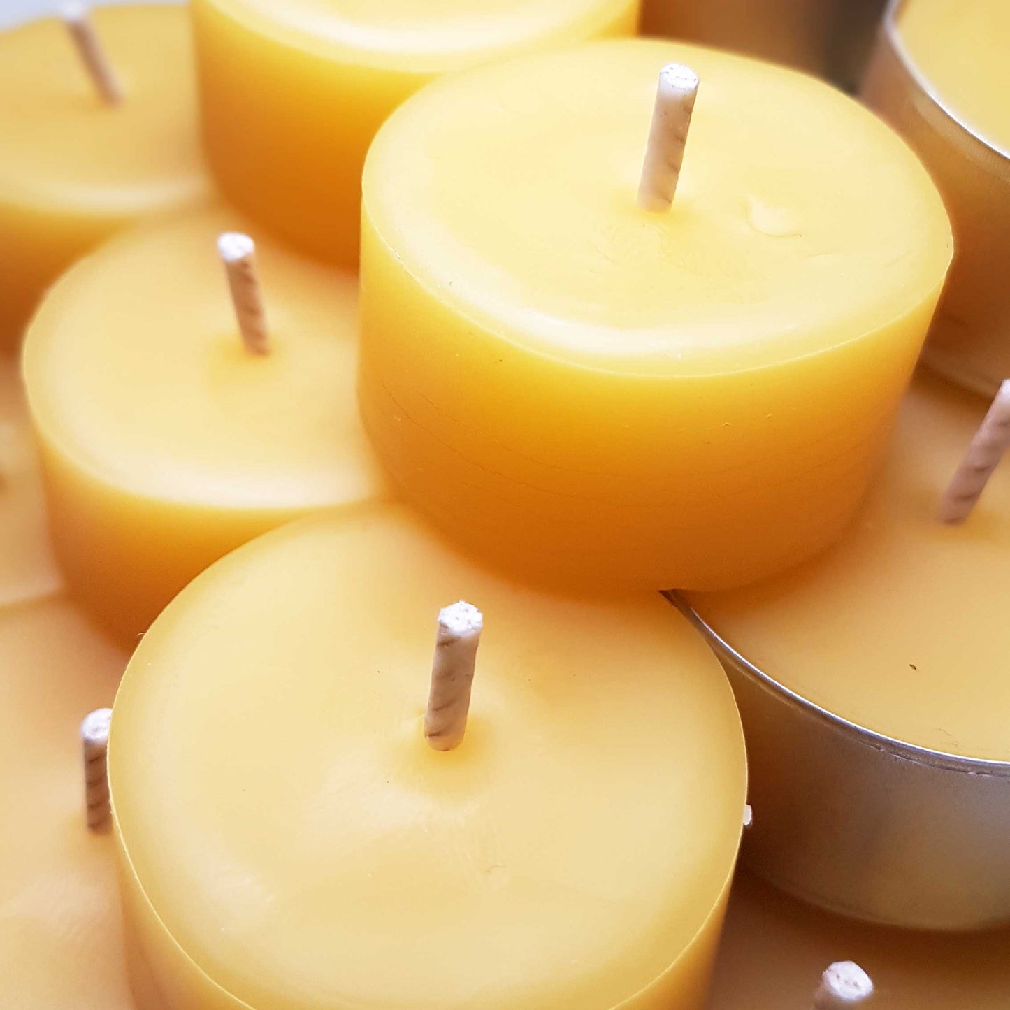 Eastvan bees - Bees Wax Tea Lights