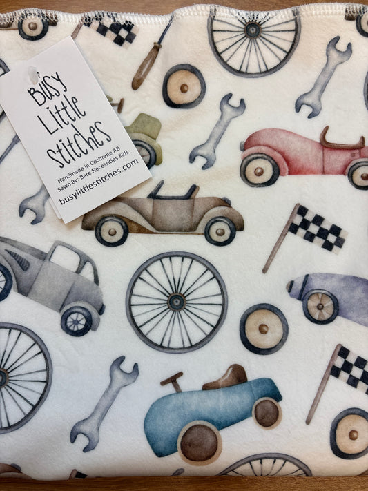 Busy Little Stitches- Vintage Mechanic