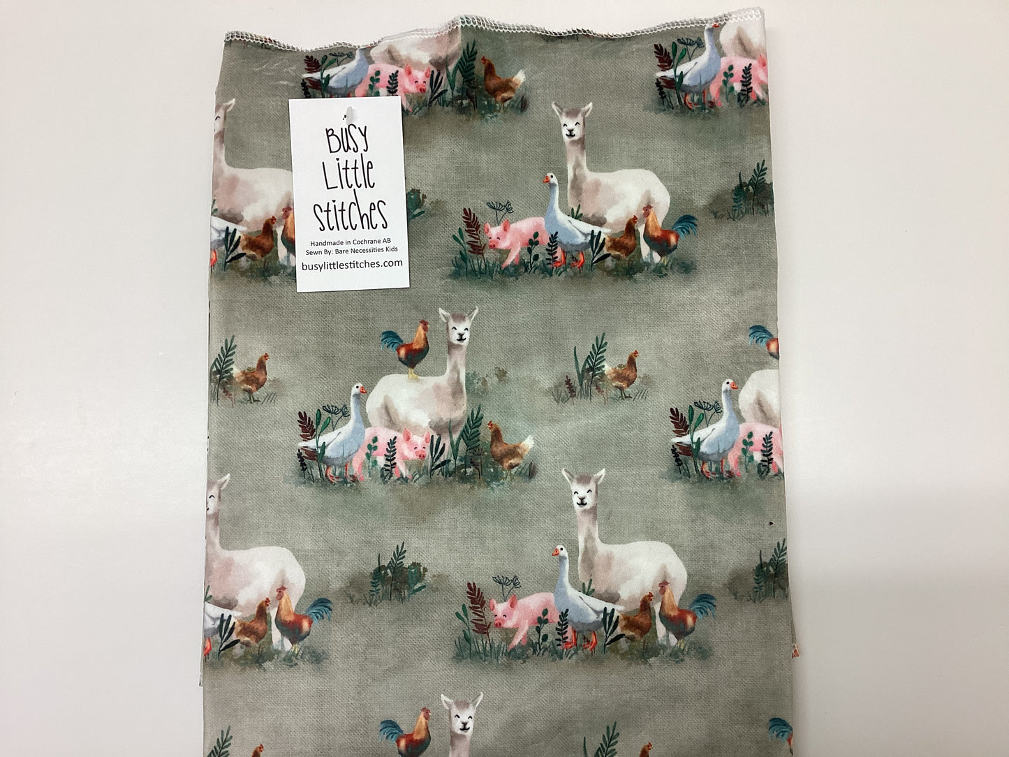 Busy Little Stitches- Alpaca Farm