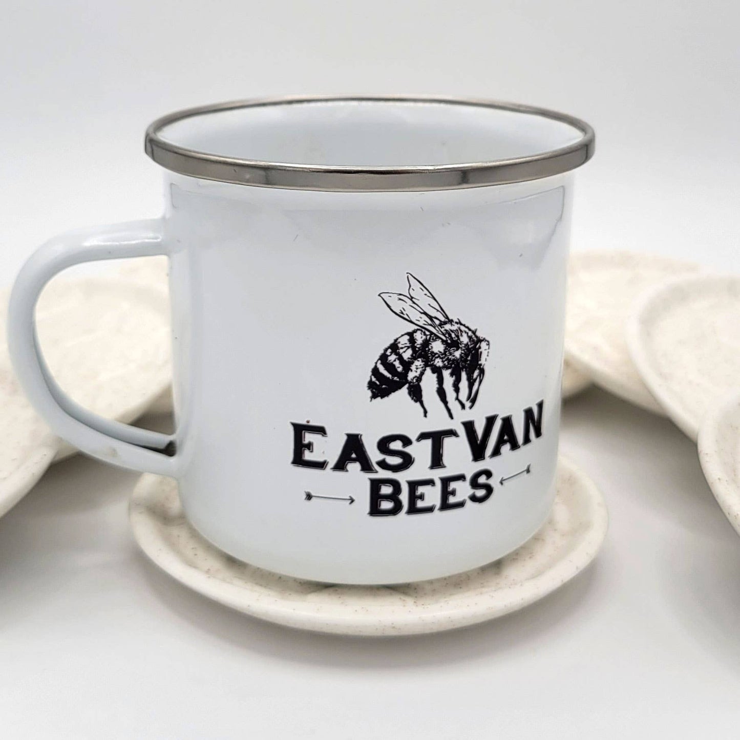 Eastvan bees - Nordic -Hygge-style candle plate