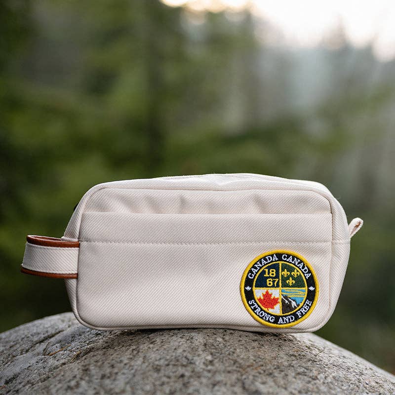 Northern Icons Canada - CANADA TRAVEL KIT TOILETRY BAG: Navy