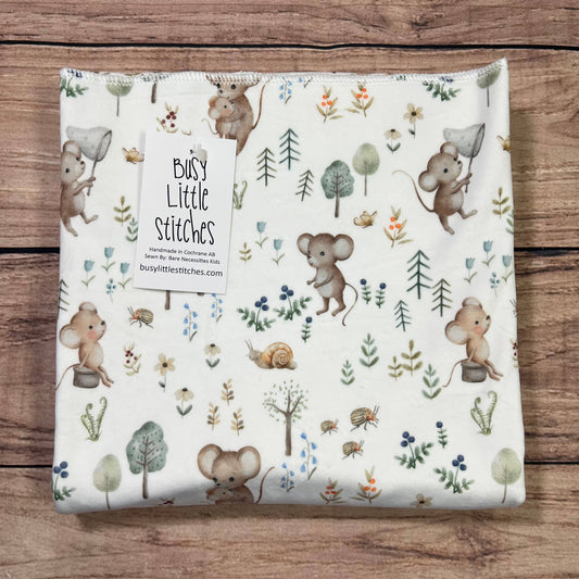 Busy Little Stitches - Forest Mice Toddler Blanket