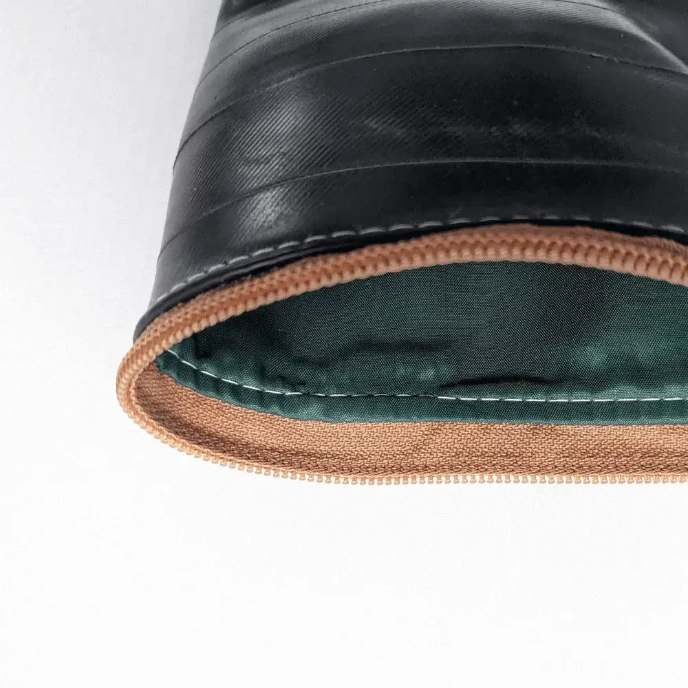 Whelk - Upcycled Ride Pouch: Forest Green